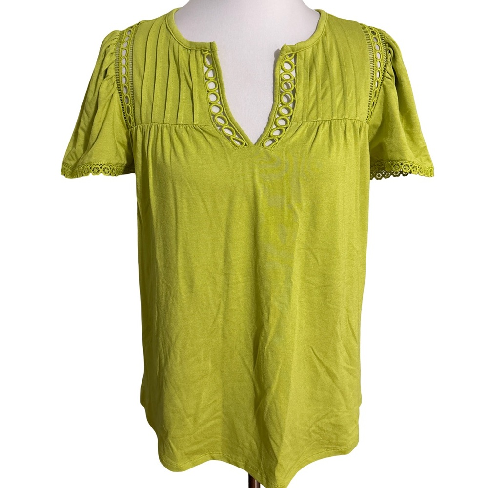 Cupio Lime Green Eyelet Pintuck Split Neck Blouse